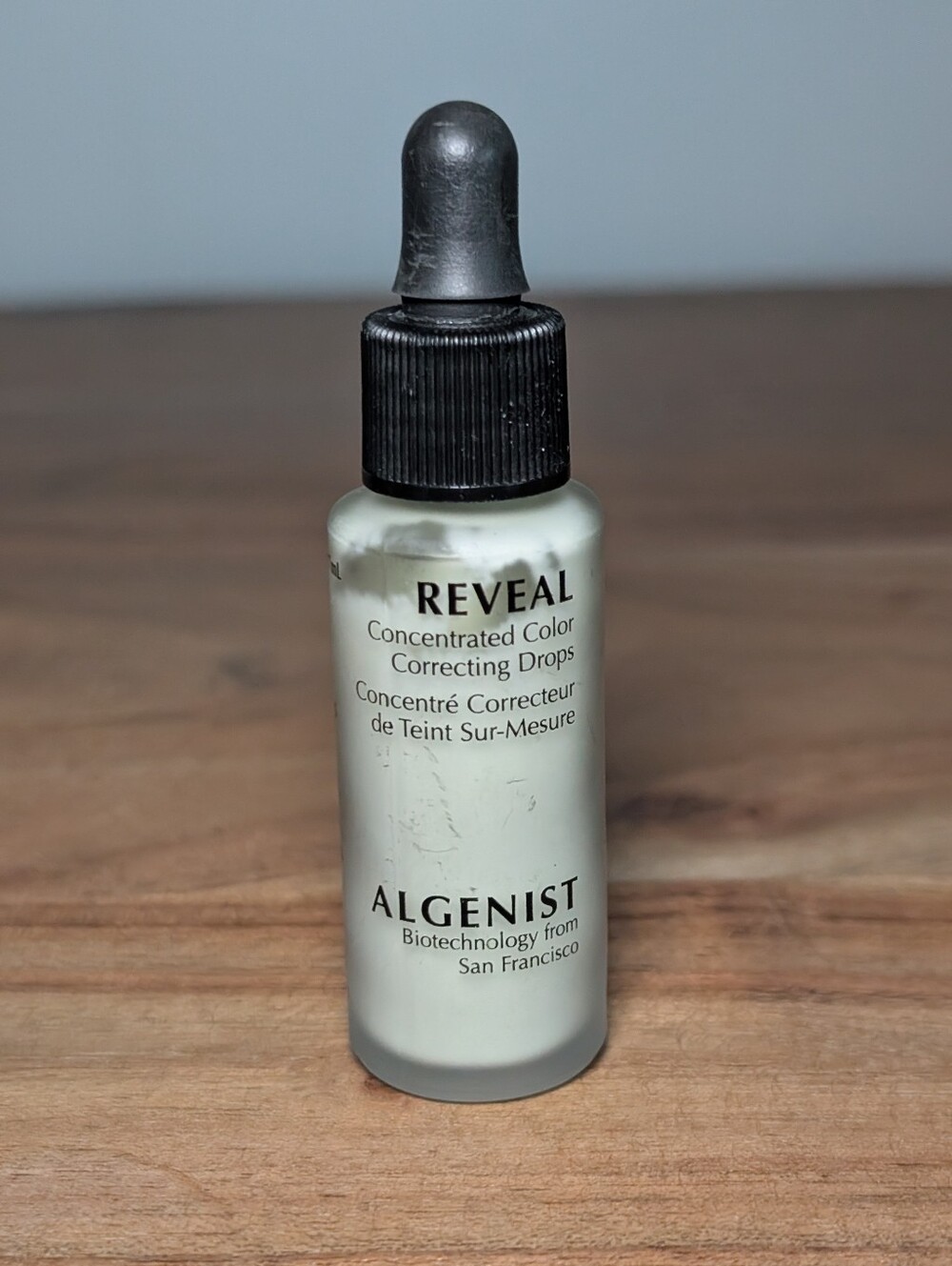 Algenist Reveal Concentrated Color Correcting Drops in Green